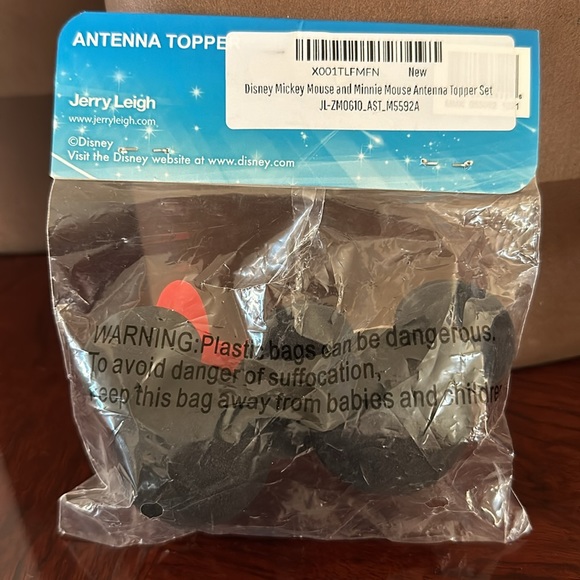 Disney Walt Disney World 50th Anniversary Popcorn Bucket & Antenna Toppers - Picture 13 of 13